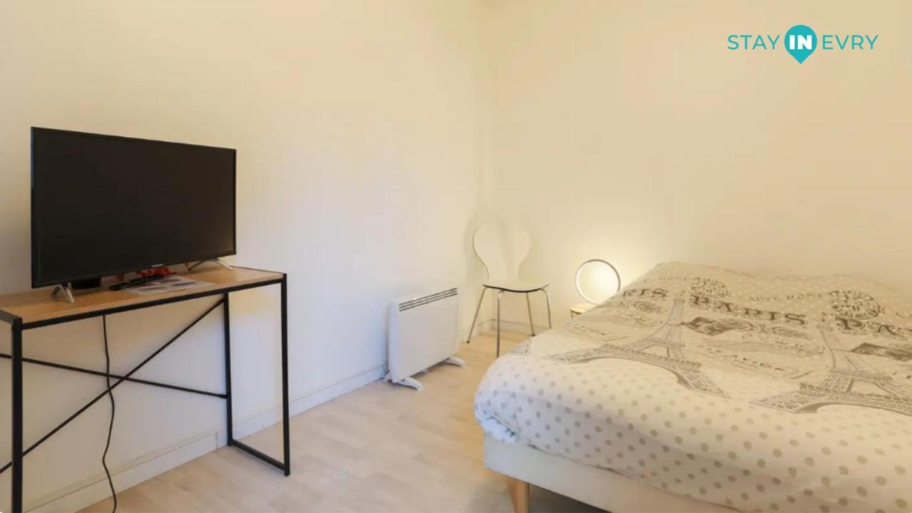 Stay In Evry Courcouronnes Exterior foto